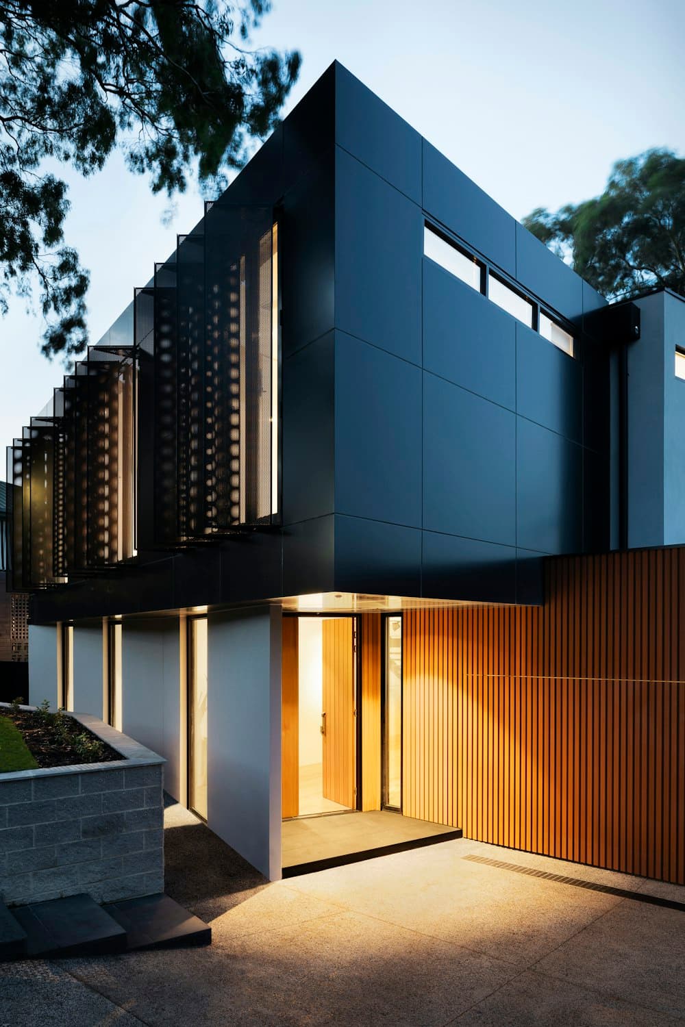 Modern professional building and interior engineering works